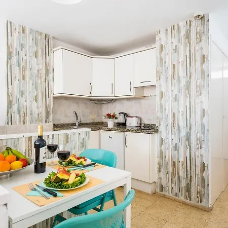 415 Great Studio, Sea View,Wi Fi Pool Διαμέρισμα
